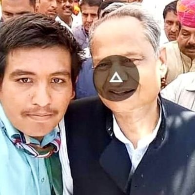 #Nsui student leader
supporter indian youth & nesnol congress
youth leader congress