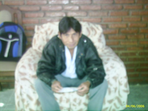 naci 1993 me gusta el beisbol estudio y me gustaria ser professional en arquitectura