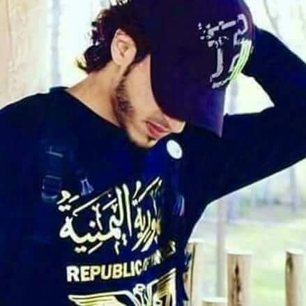 احيَانْاً يَكونْ بِداخَلنَا كلَامٌ لاَ يْحَتاجُ إلىٌ أذنً تَسْمَعّه بَل يَحتْاجُ إلىٌ ( قَلبً ) يَشْعُر بِه ...! ليس هناك رجل لا يتألم ، فهو حينما يح