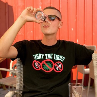 kevvanmoberg's profile picture. hopplös ryggare utav @thekarlgent