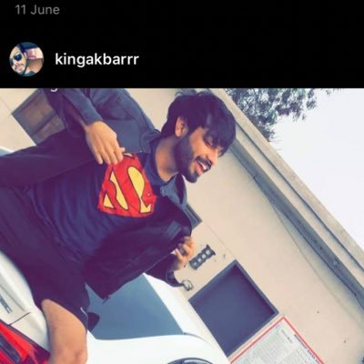 kingakbarrr's profile picture. 