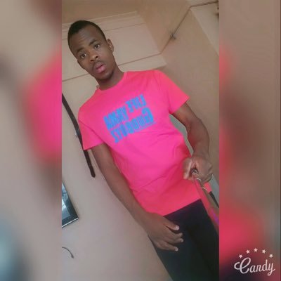 Self motivated. Chelsea fan🏴󠁧󠁢󠁥󠁮󠁧󠁿💙 @lifeyamagudboys