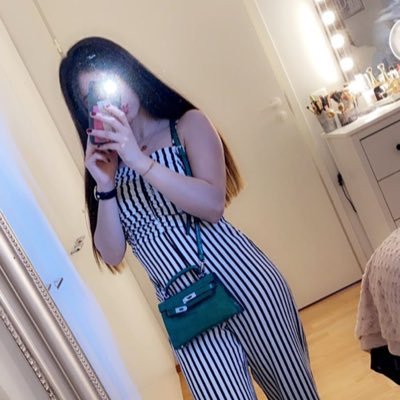 lara2266177158's profile picture. 