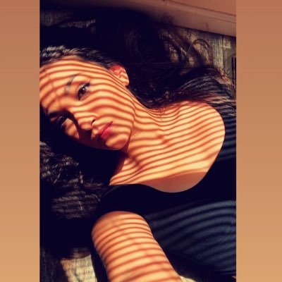 giraffeslove_'s profile picture. ~In a society that profits from your self doubt, 🖤loving yourself is a rebellious act~