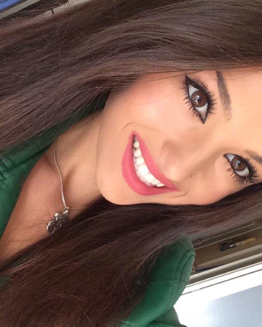 Im a lonely young girl whose seeking for a new and pleasant acquaintances.Follow me and I´ ll send my nude photo in Direct 😍🍓🍑