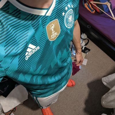 FootyShorts2's profile picture. 173/68/31 UK 18+ only. Football kit, Spandex, Speedos, Sportswear & Jockstraps