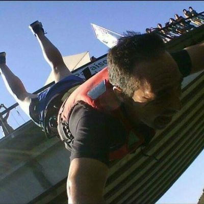 trampaentera's profile picture. Be water, my friend..🌊