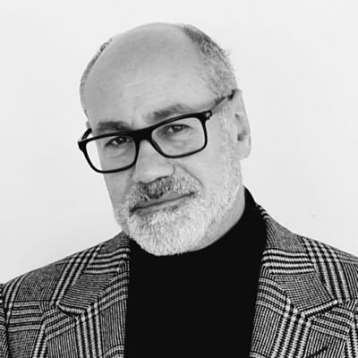Adam Froshさんのプロフィール画像