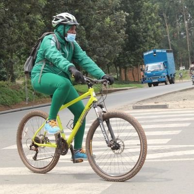 Journalist,living in Musanze.enjoying wildlife,keen on conservation and animal walfare, I love photography: sport,nature,landscape and astro.