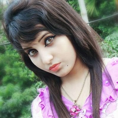 Queen Of My Own Kingdom | Fashion Obsessed| Simply Beautiful 🌹| Love To Pose|
Fake Keep Distance👹|
Wish Me On 8th Sept | Follow back 100%| IG: Maahikhan996
