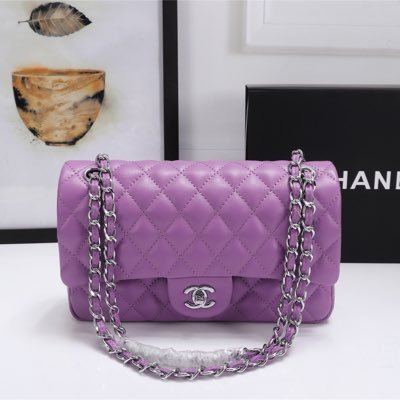 💖Factory Seller💖 #bags#sneakers#jewelry#shoes#watch#belts#sunglass ✈️ Worldwide Shipping ⬇️⬇️⬇️ WhatsApp
