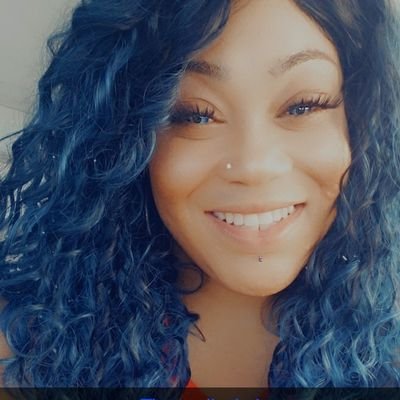 37 year old Blogger from Oklahoma but reside in Texas... I am blogging my book #GrownAttheAgeofThree