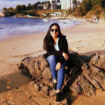 moniijz's profile picture. 🌞🎒📸🧣