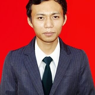 AlekBagaz's profile picture. matahari