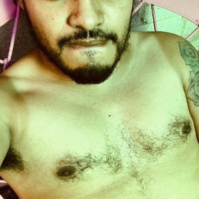de guadalajara, single busco encuentros con mujeres o trios hmh o mhm ,verga gruesa +21 Contenido para adultos