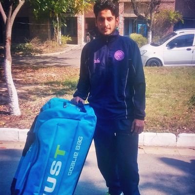 AbhayGo06930420's profile picture. Abhay goswami👦
Student of allahabad university 📚
National Hockey player 🎽
Proper #Allahabadi👌