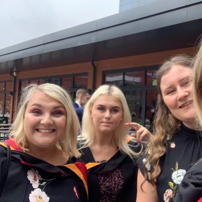 MissLNWall's profile picture. Secondary Education English💫