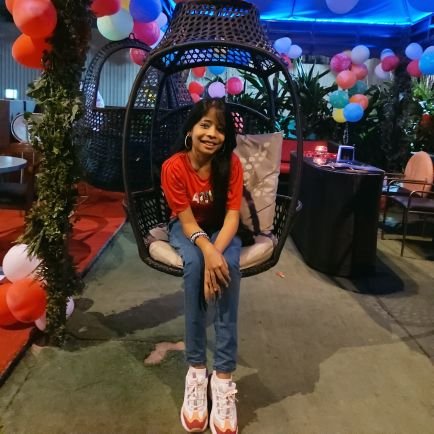 RebelloSimi's profile picture. Learning the Tech Jargons