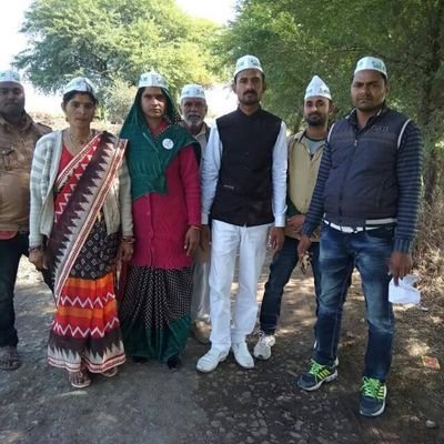 Pushpen75798954's profile picture. राष्ट्रीय अध्यक्ष बुन्देलखण्ड किसान सेवा संघ