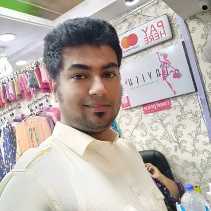 Lavish31480862's profile picture. owoner of lavish