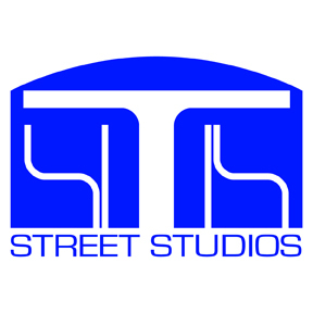 4thststudiosSF's profile picture. Awesome rental studio for still and motion pictures in SOMA district. Convenient location. Street-level load in. Greenscreen cyc. White corner cyc.