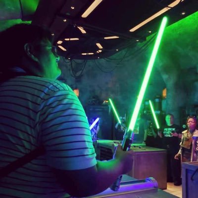 Hey there! Since you managed to get this far, check out my blog! https://t.co/iUMej1OnyT Epcot Center is my love language