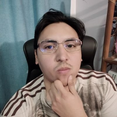 _javierast's profile picture. Ingeniero en sistemas, músico y profesor. Dueño de @EntreComillas15 y de las Pulseras 4Love. Guitarrista, fundador y compositor de la banda @LambdaZero_