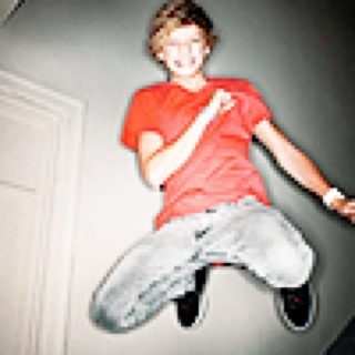 Hey!Im a person with two eyes, two ears, a nose, a mouth, arms, legs & the power to stalk you ;) lmao just kidding as you can notice i support Cody :D love him!