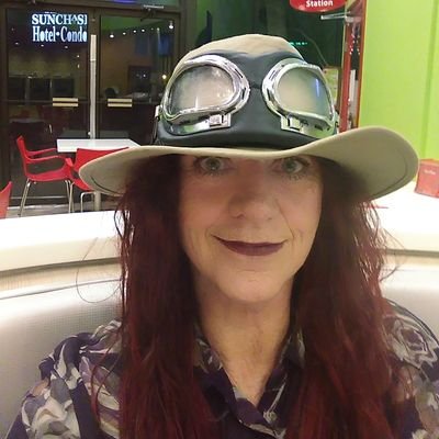 IvyEasterly's profile picture. I'm not crazy. I'm a redhead.