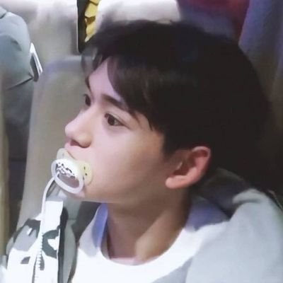 rnjnsmnjn's profile picture. .