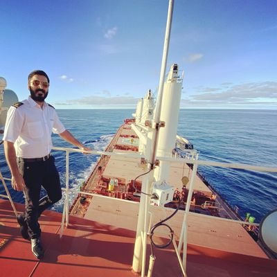 Adityanotadii's profile picture. Mad over Nation! Jai Hind!