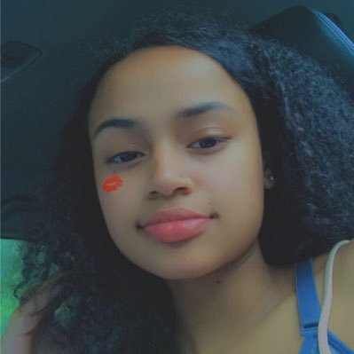 Ski’Lynn Emani Muva💗🤍.. sc:kayla4114 & ig:Miakayla.n