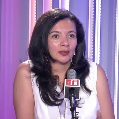 #ArtCurator Funder @Fundaartealpaso inventor #Lafórmulacientíficadelarte #Commisairedexposition#SocialEconomist @artealpasogalry #GestorCultural #Bcomún