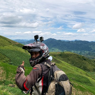 I guide incredible #motorcycle #adventures in Hanoi, Vietnam by Japanese Honda XR150L, CRF250L & CRF300L. The true spirit of riding! https://t.co/nMpTZLkoJd
