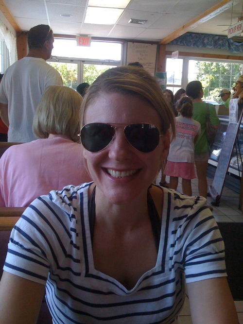 Lololipstick's profile picture. 