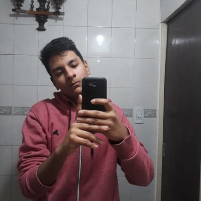 insta:fran.gerez18 face:fran gerez
cagarla en todo is my passion
17 años