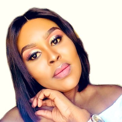 💄Makeup Artist - 🎶Music Vocalist- 📍Based in Tzaneen Limpopo 🇿🇦 -📧 kwetsiNdlovu05@gmail.com