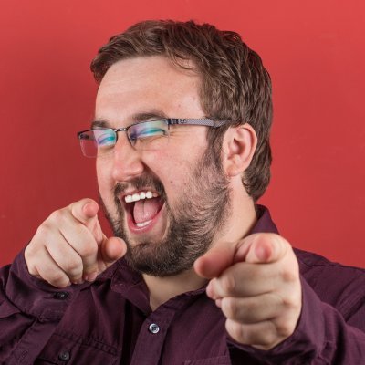 I am a freelance senior front-end engineer with 20+ years experience. Get in touch if you want a responsive, fast and engaging site/webapp in Node, React or Vue
