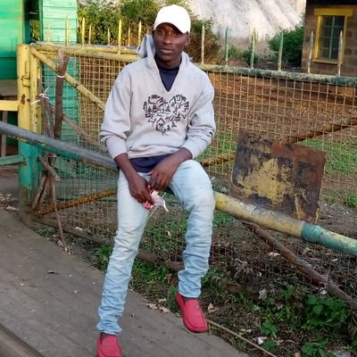 AlbertoEsonga's profile picture. Always steady