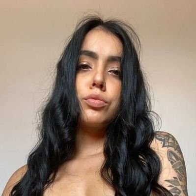 Mikaelamvpofici's profile picture. Soy Mikaela Venezolana,en modelo creadora de contenido para adultos venta de pack, videollamadas😈 Reserva de citas 🤑