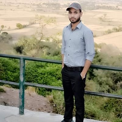 najre12's profile picture. 