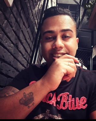 Estudante e Investidor da Bolsa de Valores.