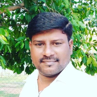 ShashikumarSe's profile picture. hi I am working niriksha travels
driving my work 🚖