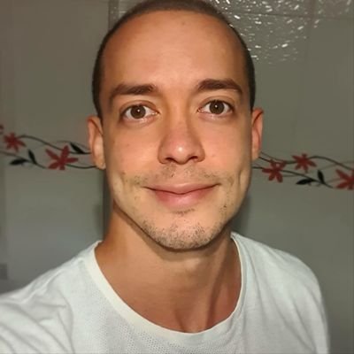 erickcosta00's profile picture. ah, nao curto essas paradas de falar de mim mesmo... nem rola...