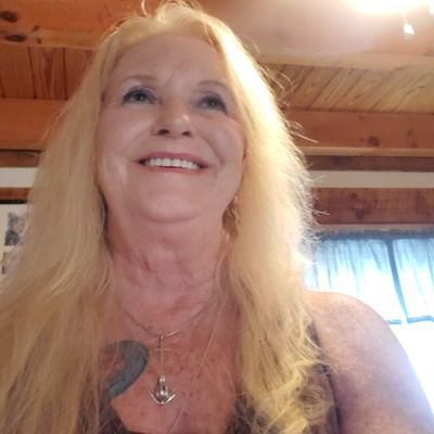 Shy, Sassy, Stubborn.  If you aren't the real person LEAVE ME ALONE. HATE IMPOSTORS AND FAKES. I do not send money, cards, or donations