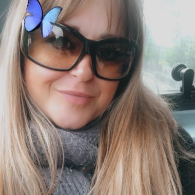 Zandra77's profile picture. 