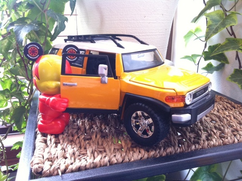 趣味はサルサとウエイクボード 愛車はFJクルーザー！
笑顔のあふれた社会に向けて、どんどん行動に移していきたいと思っています！