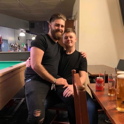 morganhind03's profile picture. fucking love it