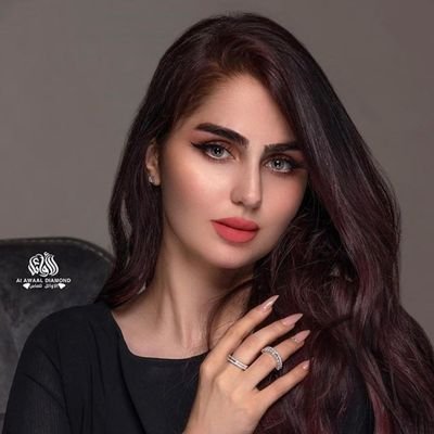 ‏‏‏حدثوا ربَّكم بِما يؤلِمكم فمن يُجبِر قُلوبنا سواه.