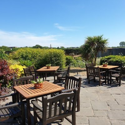 A country pub just out of town. 
Great for a meal with family or just a drink with friends.
Tom & the team are ready to welcome you